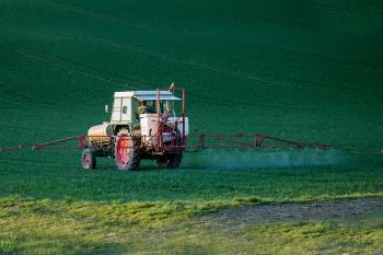 Abandon de la hausse des taxes sur les pesticides